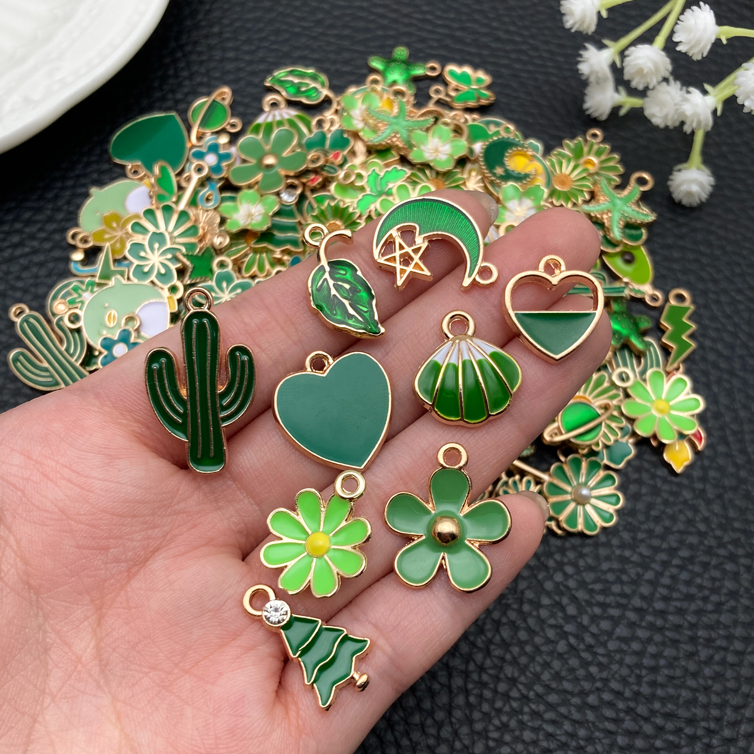 20/50/100pcs Forest Green Enam - Musical Instrument Jewelry recension och pris