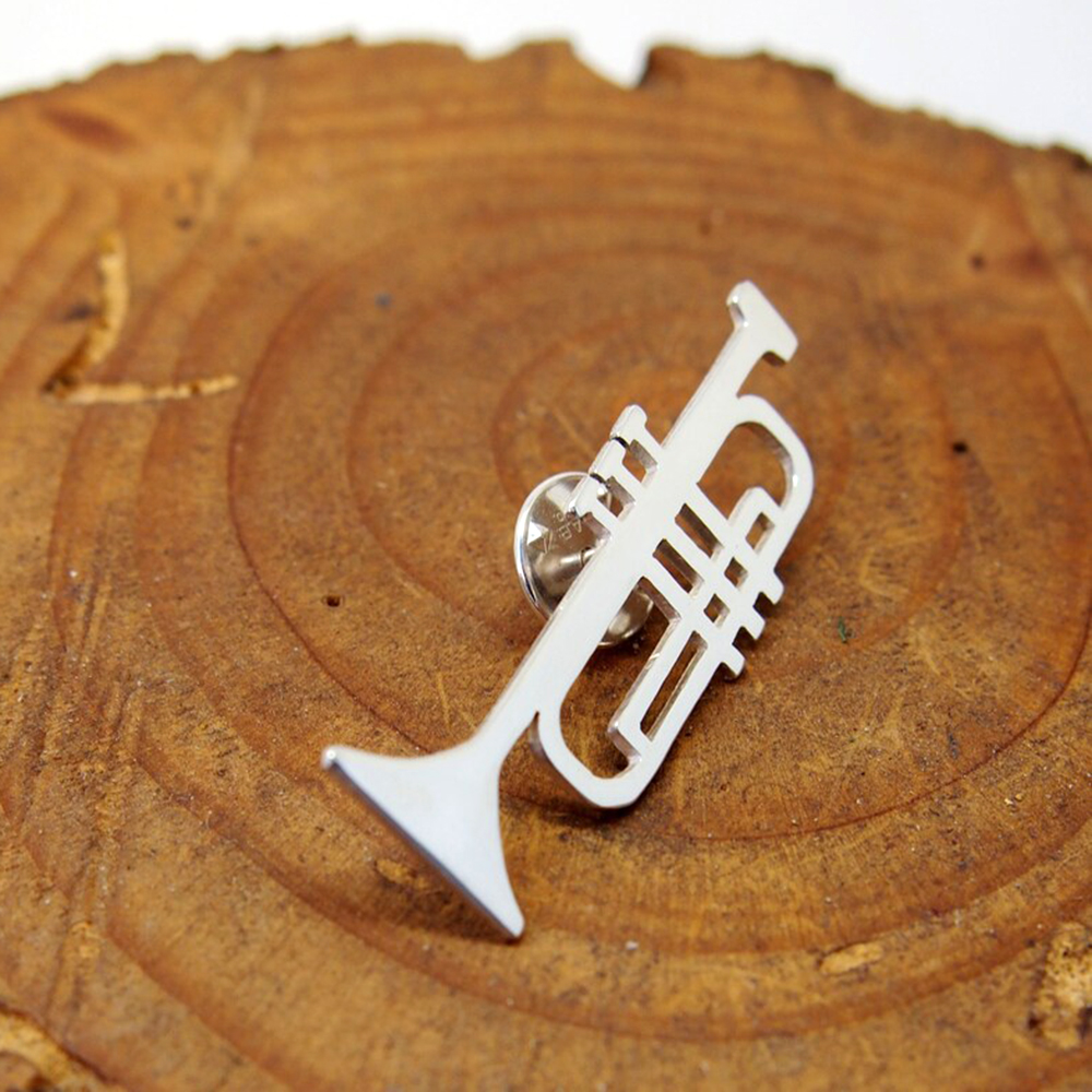 Horn Brooch, Trumpet Instrumen - Musical Instrument Jewelry recension och pris