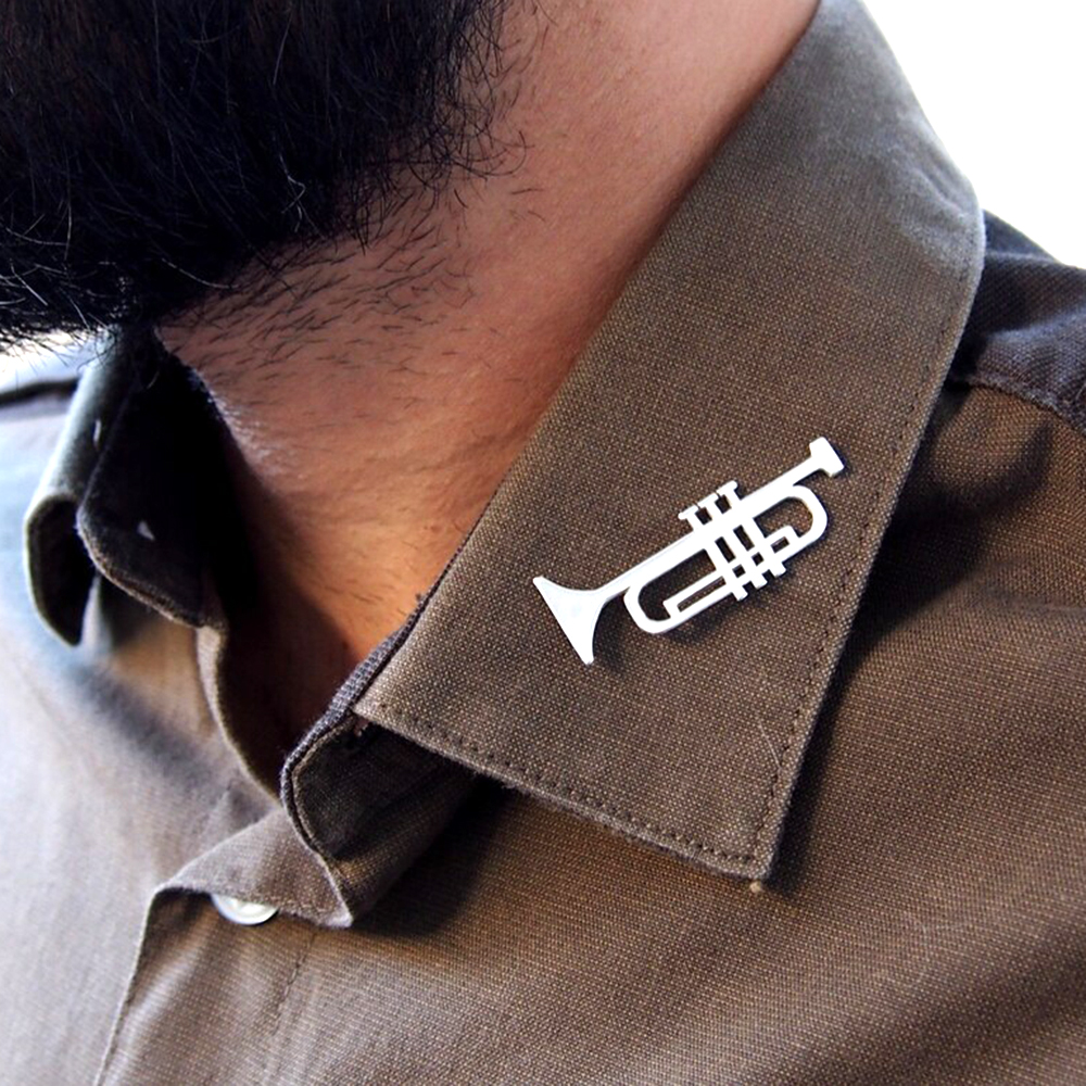 Horn Brooch, Trumpet Instrumen - Musical Instrument Jewelry recension och pris