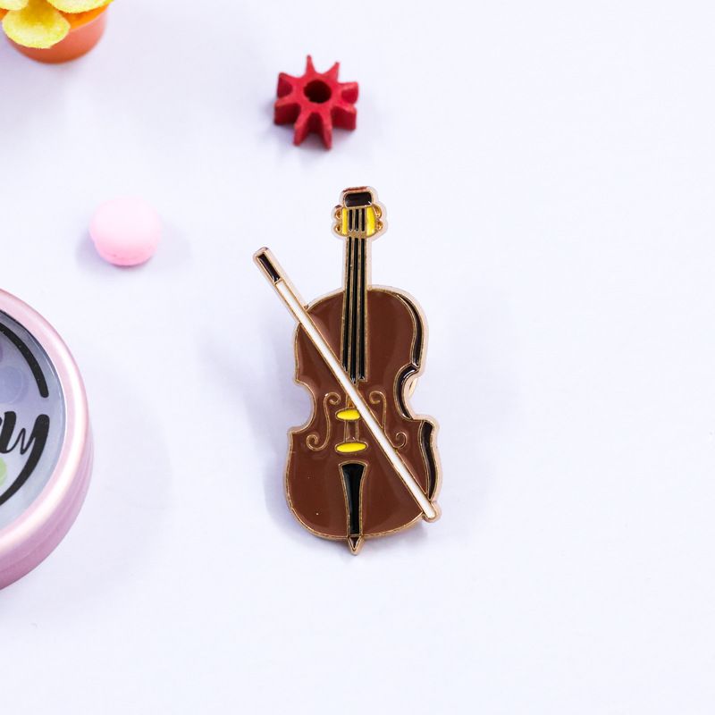 Cartoon Violin Enamel Pin Badg - Musical Instrument Veena recension och pris