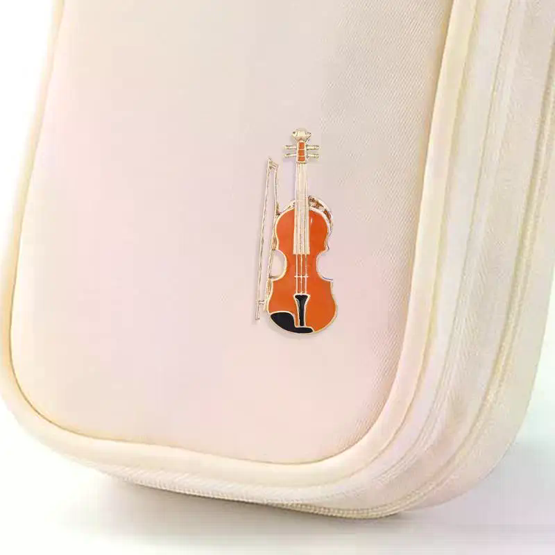 1Pcs Symphony Orchestra Badge  - Musical Instrument Veena recension och pris